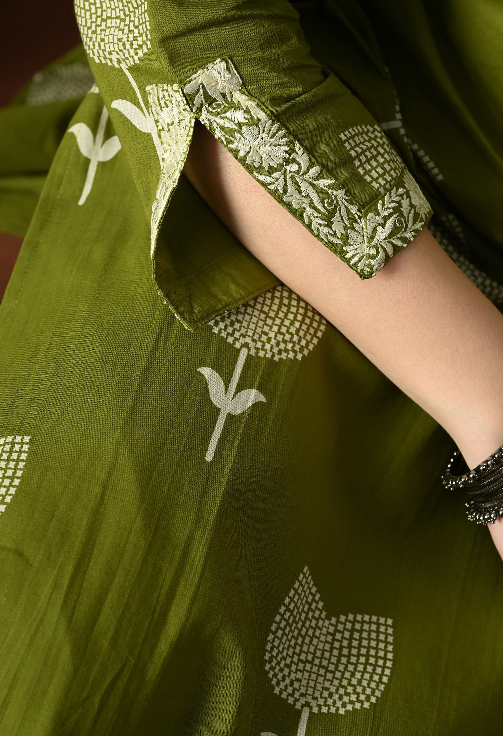 Elegant Olive Green Cotton Kurta Set